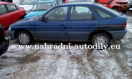 Ford escort sedan modrá na díly České Budějovice / nahradni-autodily.eu