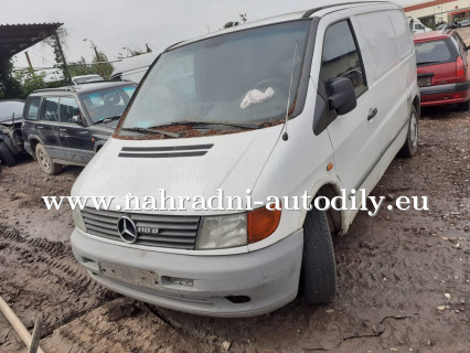 Mercedes Vito bílá na náhradní díly Pardubice / nahradni-autodily.eu