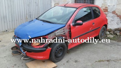 Peugeot 206 1,4i 1999 na náhradní díly České Budějovice